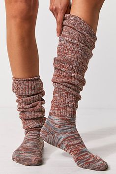 Free People Over The Knee Socks, Cozy Cotton Knee-high Socks For Fall, Fall Season Stretchy Knitted Knee-high Socks, One Size Knit Knee-high Socks, Casual Knit Knee-high Socks One Size, Bulky Knit, Over The Knee Socks, Knee Socks, Over The Knee