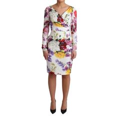 Embrace Timeless Elegance With This Stunning Knee-Length Sheath Dress From Dolce & Gabbana. Adorned With A Delicate Floral Print, This Piece Is Tailored To Perfection With A Blend Of Luxury Silk And A Touch Of Elastane For That Perfect Fit. A Chic Must-Have For Your Wardrobe, It’s Ideal For Any Sophisticated Occasion. Color: White Material: 94% Silk 6% Elastane Lining: 94% Silk 6% Elastane Zipper Closure On The Back Silk Stretch Inner Lining For Comfort Exquisite Logo Details Made In Italy Count Silk Long Sleeve Dress, Printed Green Dress, Mockneck Dress, Long Kaftan Dress, Green Slip Dress, Off Shoulder Long Dress, Print Silk Dress, Dress With Floral Print, Long Sleeve Sheath Dress