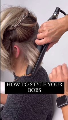 behindthechair.com | ☝🏼CHECK IT ✔️ ... @styled_by_carolynn 💥 Here is how I style my bobs when I want them to be wavy with a lot of volume Through the… | Instagram Medium Bob, Corte Bob, Bob Haircut For Fine Hair, Hairdos For Short Hair, Bob Hairstyles For Fine Hair