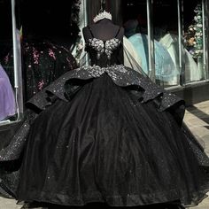 Black Quince Dresses, Black Quinceanera, Quinceanera Dresses Black, Black Quince, Quinceanera Theme, Purple Quinceanera Dresses