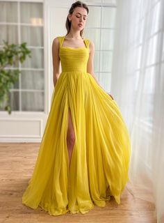 Short White Dress Wedding, Knee Length Wedding Dress, Tulle Prom Dresses, Yellow Gown, Mini Wedding Dresses, Evening Dress Fashion, White Short Dress, Tulle Prom Dress, Short Wedding Dress