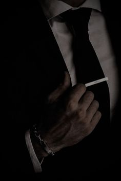 Male Office, King Of Wrath, Mens Aesthetic, Gentleman Aesthetic, Dark Men, Billionaire Romance, Aesthetic Boys, Love Never Dies, Gray Aesthetic