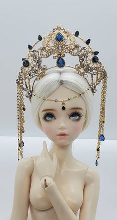 This crown, is handmade ,from metal and rhinestones This crown will fit 1/4 size BJDs STORE POLICY  -Please give me 3 days to ship -not recommended  for children  - I have a no return no refund policy on all of my custom crowns. Fantasy Goddess, Princess Dress Fairytale, Halo Headpiece, Manga Aesthetic, Custom Crown, Fairytale Princess, Doll Repaint, Mini Things, Bjd Doll