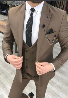 Brown Suits For Men, Men's Business Suits, Groom Tuxedo, Dress Suits For Men, Smart Casual Style, Party Suits, Brown Suits