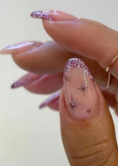 21st Birthday Nails, Nye Nails, Birthday Nail Designs, New Years Eve Nails, Unghie Nail Art, Nagellack Trends, Pink Nail, Sparkly Nails, New Year's Nails