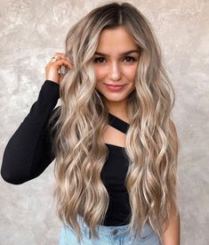 Big Wavy Hair, Messy Wavy Hair, Hair Curling Tools, Magic Hair Curlers, Wavy Hair Overnight, Long Hair Waves, Wavy Hairstyles Tutorial, Hair Adviser, Curls For Long Hair