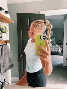 Track Meet Hair, Hairstyles For Track, Braided Sporty Hairstyles, Race Hairstyles, Cute Cheer Hairstyles, Active Hairstyles