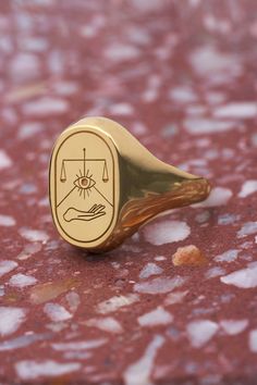 Inanna Signet Ring – MLE Inanna Goddess, Unique Powers, Goddess Of Justice, Divine Feminine Energy, Eye Symbol, Timeless Ring, The Goddess, 50th Gifts, Oils For Skin