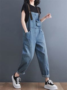 Description Product ID: JP2031161 Material: Denim Pattern: Solid Sleeve: Sleeveless Closure Type: Pullover Season: Spring, Summer, Autumn Style: Casual, Fashion, Simple Occasion: Daily, Outdoor Activities, Vacation, Party, Campus, Street Package included: 1 * Jumpsuit Size Information(Asian size): Please allow 1-3 cm measured error. Tag Size Length Hip cm | inch cm | inch M 108cm | 42.4'' 106cm | 41.7'' L 109cm | 42.8'' 110cm | 43.2'' XL 110cm | 43.2'' 114cm | 44.8'' XXL 111cm | 43.6'' 118cm | 4 Overalls Korean, Womens Denim Overalls, Jump Suits, Harem Jeans, Moda Denim, Jumpsuit Fitted, Straps Jumpsuit, Y2k Women, Retro Fashion Women