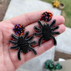 Brand New Seed Beaded Hypoallergenic Post Back Approx. 2.5" Drop Widow Spider, Black Widow Spider, Halloween Goth, Jewelry Halloween, Halloween Jewelry, Etsy Jewelry, Black Widow, Party Gifts, Statement Earrings