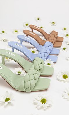 Shoes Fashion Photography, Fashion Shoes Heels, Fashion Shoes Sandals, Shoes Photo, Girly Shoes, Fashion Heels