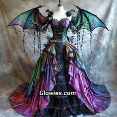 Bat Wing Dress, Wing Dress, Fantasy Clothes, Wings Dress, Fancy Clothes, Dresses Fancy, Batwing Dress, Style Bundle, Amazing Dresses