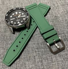 Premium Natural FKM Rubber Blend Watch Strap - Military Green 20/22mm - Swiss Aviation design Colour of this strap is Matte Military Green. All hardware is 316L brushed Stainless steel with quick release spring bars. These straps are created from a premium Natural / FKM Rubber blend and suitable for your luxury Swiss sports and aviation time pieces. This rubber blend is a premium material providing the user comfort and durability. This rubber is soft and durable but hard wearing, dust resistant, Aviation Design, Fancy Watches, New Apple Watch, Rubber Watches, Sailing Outfit, Waterproof Watch, Leather Watch Strap, Sports Watch, Nice Leather