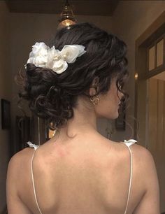 Grad Hair, Hairstyles For All Hair Types, Cute Wedding Hairstyles, Ball Hairstyles, Homecoming Hair, Fancy Hairstyles, Hair Stuff, Elegant Hairstyles