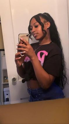 Side Bang Ponytail, Ponytail Ideas For Black Women, Weave Ponytails With Bangs, Barbie Ponytail, Slick Ponytail, Slicked Back Ponytail, Bangs Ponytail, Weave Ponytail Hairstyles