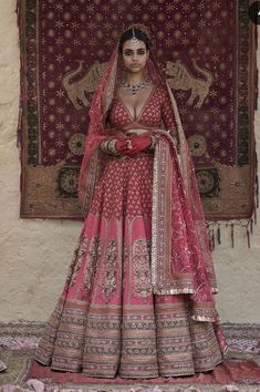 Best Indian Wedding Dresses, Indian Bridal Photos, Wedding Lehenga Designs, Latest Dress Design, Bridal Lehengas, Indian Bridal Dress