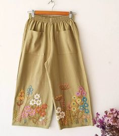 Embroidery Trousers, Baby Dress Embroidery, Trendy Shirt Designs, Trendy Fashion Tops, Blouse Pattern Sewing, Embroidery On Clothes, Frocks For Girls, Embroidery Designs Fashion