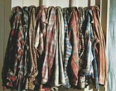 Vintage condition flannels perfect for the fall season Grunge Flannel, Jean Valjean, Tori Vega, Nate Archibald, Ross Geller, Quoi Porter, Phoebe Buffay, Chuck Bass, Plaid Shirts