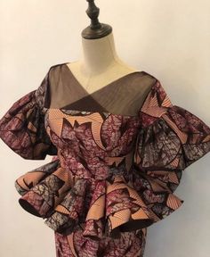 Afro Outfits, Ankara Tops, African Lace Styles, Ghanaian Fashion, Latest Ankara, Padded Blouse