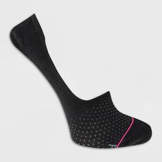 Stay cool and fresh all day in Fruit of the Loom women’s breathable, lightweight hidden liner socks. Mesh fabric allows air flow to prevent you from getting hot for exceptional comfort and breathability. Designed for year-round wear, arch support ensures a snug, but not-too-tight fit, and the lighter knit adds a comfortable touch without the added bulk. With gel grippers at the heel to prevent the sock from slipping, this style is the perfect choice for a go-to comfort and performance women’s so Sporty Black Socks For Spring, Lightweight Casual Black Socks, Black Lightweight Casual Socks, Casual Lightweight Black Socks, Lightweight Black Casual Socks, Casual Black Lightweight Socks, Comfortable Lightweight Black Socks, Casual Socks With Arch Support, Lightweight Black Sports Socks