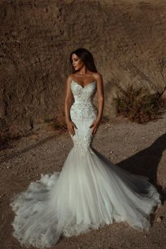 Gorgeous Sweetheart Tulle Bridal Dress Sleeveless Beading Mermaid Wedding Gown - 婚纱 Women Marriage, White Lace Wedding Dress, Dress Luxury, Gown Plus Size, Dream Wedding Ideas Dresses, Wedding Dress Fabrics, Suzhou, Long Wedding Dresses, Tulle Wedding