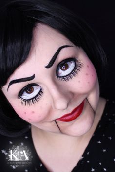 Doll Makeup Halloween, Halloween Makeup Tutorials, Makeup Clown, Halloween Make-up Looks, Creepy Halloween Makeup, Cute Halloween Makeup, Carnival Makeup, Halloween Makeup Scary, Halloween Makeup Inspiration