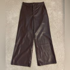 Style Name: Aubrielle Faux Leather Wide Leg Trouser Never Worn, But Took The Tags Off. These Are Great For Shorter Girls 5’1-5’4. Soft And Comfortable Material. Kut Tends To Run Big So If You Typically Wear Size 2 This Size Would Be Perfect. Faux Leather Wide Leg Pants, Leather Wide Leg Pants, Short Girls, Leg Pants, Wide Leg Pants, Pant Jumpsuit, Wide Leg, Size 2, Pants For Women