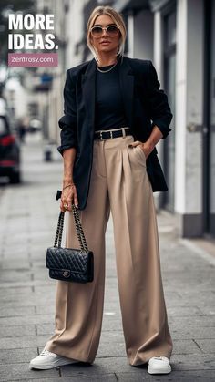 Chic Work Attire, Athletic Business Outfit, Elegant Business Casual Outfits, Stylish Casual Work Outfits, Chic Business Casual Outfits For Women, Work Fashion 2024, Outfit Spring 2024 Women, Fun Work Outfits Business Casual, Minimal Elegant Style