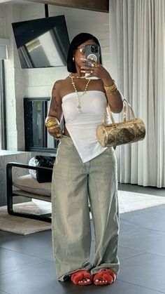 Summer Fashion Killa, Island Vibes Outfits Black Women, Baddie Casual Outfits Summer, Brunch Fit Black Women, Cute Summer Fits Baddie, Summer Outfits Chill, Summer Street Style 2024, Dearra Outfits, Chill Outfits Summer