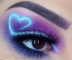 Colorful Make Up, Galactic Makeup, Neon Makeup Ideas, Fantasy Make-up, Make Up Designs, Vibrant Makeup, Drag Make-up, Neon Makeup, Cute Eye Makeup