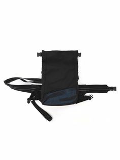 Description BTG VNT Crossbody Bag Blue, For Men, Bags 9.8in/25cm Rep 1:1 Size: 25 x 20 x 11 cm / 9.8 x 7.9 x 4.3 inches (Height x Width x Length) Intreccio cross-body bag Zip closure Includes box, dust bag. This product is of the best quality. Bottega Veneta Crossbody Bag, Blue For Men, Chanel Shirt, Bottega Veneta Bags, Stylish Handbags, Evening Clutch Bag, Blue Bags, Fashion Handbags, Body Bag