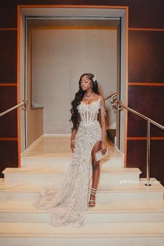 Prom Dresses 2025 Ideas, Prom Dresses Black People, Pretty Homecoming Dresses, Met Gala Outfits, Junior Prom