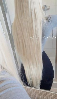 Extra Long Blonde Hair, Barbie Blonde Hair, Barbie Blonde, Perfect Blonde Hair, White Hair Color, Light Blonde Hair, Bright Blonde, Queen Hair, Long Blonde