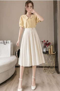 Chic Conservative Outfits, Cute Modest Skirt Outfits, White Office Lady Skirt For Office, Summer Office Lady Skirt, Office Lady Summer Skirt For Office, Summer Office Lady Skirt For Office, White Office Lady Skirt For Workwear, White Office Skirt For Workwear, White Office Lady Skirt For Summer