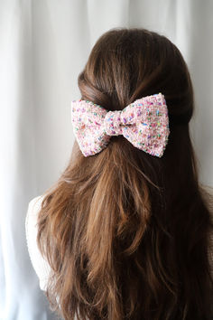 Discover the perfect touch of elegance with our stunning pink bow accessory. Whether you're dressing up for a special event or adding a chic flair to your everyday look, this red bow is your go-to fashion statement. Handmade with premium materials, it combines timeless beauty with modern style. Follow us for more stylish accessories and fashion tips! #Fashion #Elegant #RedBow #ChicAccessories #TimelessFashion Velvet Collection, Bow Accessories, Mini Bows, Tweed Fabric, Fashion Elegant, Chic Accessories, Red Bow