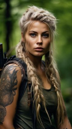 Modern Viking Aesthetic, Female Agent, Viking Shield Maiden, Nordic Blonde, Viking Hairstyles, Aesthetic Eclectic, Female Warriors, Viking Shield, Viking Hair