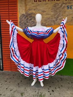 Beautiful skirt and blouse outfit. The material is polyester and cotton. Plena Dress Puerto Rico, Traditional Honduran Dress, Dominican Republic Traditional Dress, Puerto Rico Dress Traditional, Dominican Traditional Dress, Traditional Dominican Dress, Puerto Rican Traditional Dress, Puerto Rican Clothes, Puerto Rico Traditional Clothing