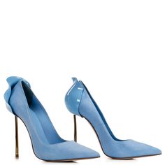 Bougie Closet, Blue Suede Pumps, Chanel Blue, Shoe Model, Ladies Footwear, Cream Shoes, Blue Heels, Designer Heels