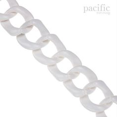 SKU : 110415Links measure 42mm long x 41mm wide outside dimensions bouncy spirit to all jewelry design. Usage range from Window shade, Glasses Chain, Toy Chain and much more !Measure : 42mm x 41mmMaterial AcrylicPrice Per Yard Modern White Link Jewelry, Plastic Chain Link Jewelry For Gifts, Modern White Chain Jewelry, White Link Metal Jewelry, Trendy White Link Jewelry, Shade Glasses, Glasses Chain, Metal Chain Link, Window Shades