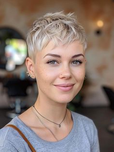 Traditional Pixie Haircut, Short Haircuts For Straight Hair Layered, Pixie Haircut 2024 Trends Women, Extra Short Hairstyle Women, Haircuts For Women With Layers, Super Short Hair Styles, Short To Medium Haircuts, Pixie 2024, Very Short Pixie Haircut