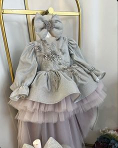 Gray Baby Girl Dress for Special Occasion, Baby Girl Dress 1st Birthday, Toddler Pageant Dress, Flower Girl Dresses, Baby Wedding Dress This baby puffy dress is specially designed and handmade for your baby girl. Your girl will be like a princess with these dresses that she can wear on special occasions such as birthdays, weddings and christmas. This dress, which will create your girl's style with a clasp, is ideal for special occasions. Check out our baby girl dresses selection for unique handmade dresses from AymiraDesign. ✿ Product Features; ✰ Baby Dress Materials: Tulle ✰ Baby Dress Color: Gray ✰ Set Content: Dress, Clasp ✰ Size Options: * 0-3 months, 3-6 months, 6-9 months, 9-12 months, 12-18 months, 18-24 months, 2T, 3T, 4T, 5, 6 US kids' numeric More from Baby Girl Dress Collection: Long Sleeve Princess Dress With Ruffles For Wedding, Long Sleeve Wedding Princess Dress With Ruffles, Elegant Long Sleeve Princess Dress For Birthday, First Birthday Princess Dress With Long Sleeves, Long Sleeve Princess Dress For First Birthday, Princess Style Long Sleeve Dress For First Birthday, Long Sleeve Tutu Dress With Ruffles For Wedding, Long Sleeve Tulle Princess Dress For Birthday, Long Sleeve Tutu Dress With Ruffles For Birthday