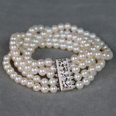 3 Strand Pearl Bracelet, Multi Strand Pearl Bracelet, Water Bracelet, Pearl Wedding Jewelry, Crochet Mat, Pearl Cuff Bracelet, Chunky Pearls, Pearl Cuff, Pearl Jewelry Wedding