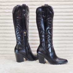 Cowboy Boots Dress Outfit, Electric Cowboy, Knee High Cowgirl Boots, High Cowgirl Boots, Louis Vuitton Heels, Knee High Cowboy Boots, Black Cowgirl Boots, Cowboy Chic, Dresses With Cowboy Boots