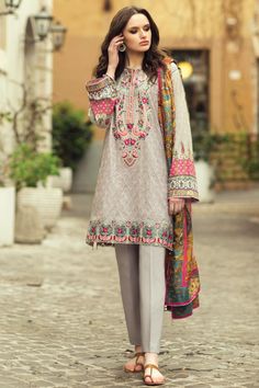 Elegant sand color 3 piece unstitched pret dress by Zara shahjahan casual collection 2018 Cotton Lawn Dress, Zara Shahjahan, Pakistani Fashion Casual, Pakistani Dresses Casual, Lawn Dress, Casual Wear Dress