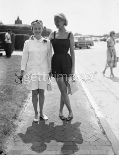 1940s Fashion, Southampton, Historical Fashion, Fashion Pictures, Style Icon