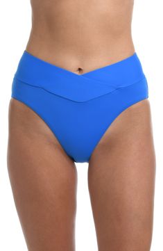 Show off that toned bum with these glamorous swim bottoms. Featuring cheeky coverage in back, the high waist and overlapping band instantly slim your midsection while simultaneously lengthening your legs. [split] Details High-waist swim bottoms Overlapping waist bands Cheeky rear coverage Fabric 83% Nylon, 17% Elastane Goddess Twist, Swimwear 2024, Ladies Who Lunch, Bandeau Tankini, Athleisure Women, Halter Tankini, High Waisted Swim, Boys Swim, Capri Blue