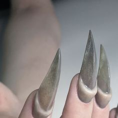 Nails For Artist, Long Nail Aesthetic, Nail Health Tips, Gore Nails, Nails New Year, Claws Nails, Punk Nails, Gothic Nails, Claw Nails