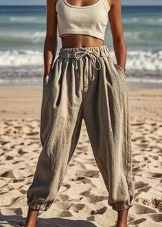 Women Jogger Pants, Pants Skirt, Style Mistakes, Playing Dress Up, Skirt Pants, Jogger Pants, Elastic Waist, Fashion Inspo