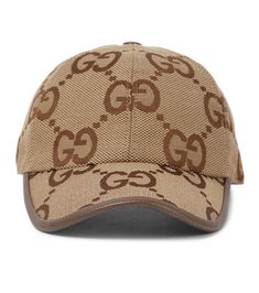 Imbue your accessories edit with unmissable recognition, courtesy of Gucci's canvas cap. The classic silhouette in a cotton-blend is animated by the house's emblematic GG Supreme motif in a maxi print. | Gucci Maxi GG Supreme canvas cap Gucci Cap, Guccio Gucci, Gucci Hat, Gucci Monogram, Small Tote Bag, Stylish Hats, Brown Canvas, Small Tote, Baseball Hat