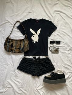 Y2k Alternative Fashion, Outfit Flatlay, Festival Outfits Rave, Downtown Outfits, Casual Dinner Outfit